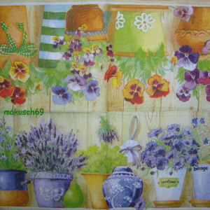 Lavendel und Stiefmtterchen Avec